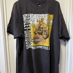 Harley-Davidson Black and Yellow Motorcycle Tee